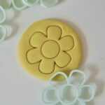 MĪCI voolimismassi lõikevorm, sinine lill